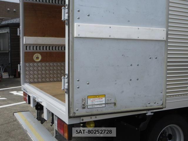 Isuzu ELF TRUCK 2018-09 8870918-29