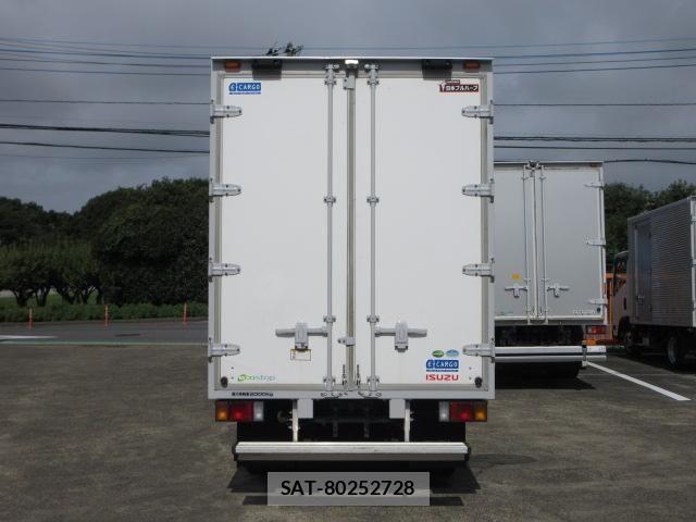 Isuzu ELF TRUCK 2018-09 8870918-5