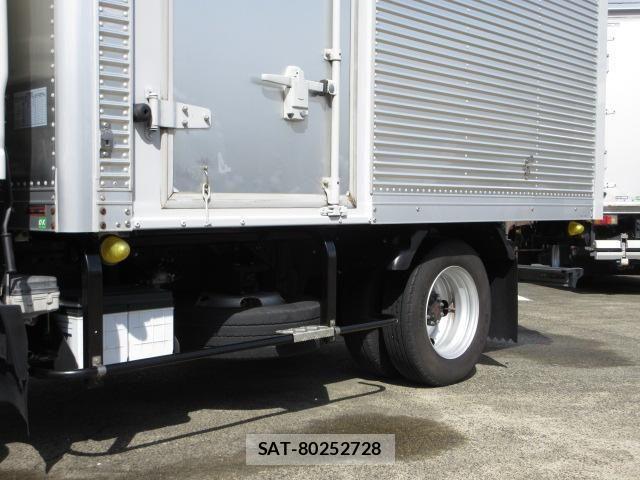 Isuzu ELF TRUCK 2018-09 8870918-8