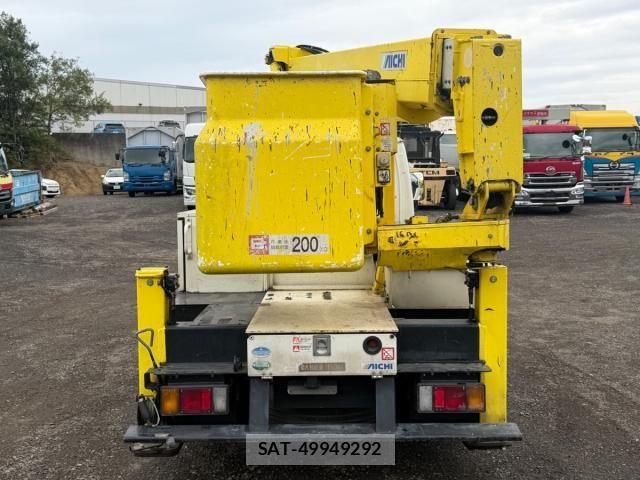 Isuzu ELF TRUCK 2014-08 8870928-11