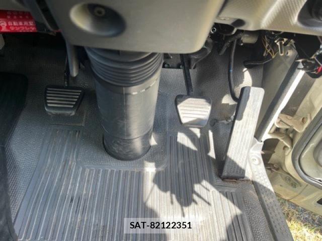 Isuzu ELF TRUCK 2014-08 8870933-19