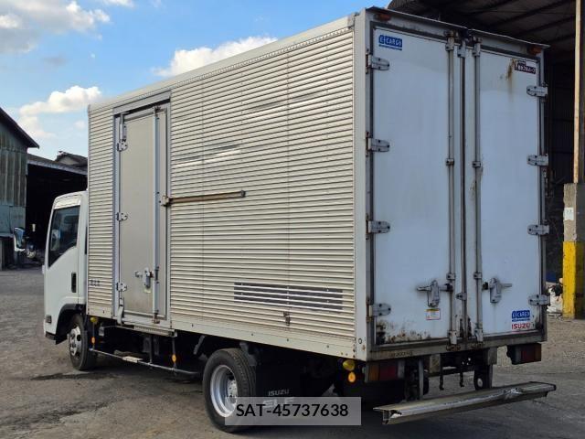 Isuzu ELF TRUCK 2013-09 8870931-9