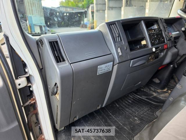 Isuzu ELF TRUCK 2013-09 8870931-24