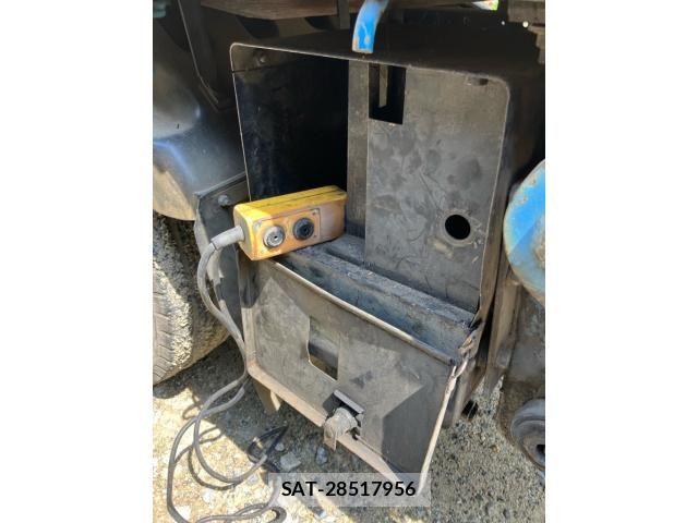 Isuzu ELF TRUCK 2006-03 8883574-12