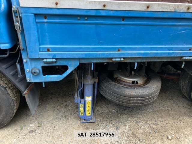Isuzu ELF TRUCK 2006-03 8883574-6