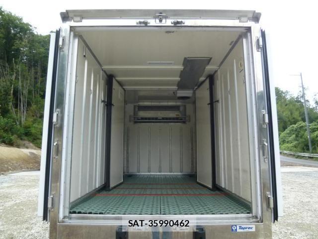 Isuzu ELF TRUCK 2021-06 8883555-11