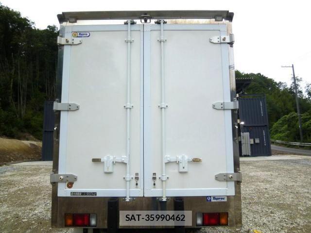 Isuzu ELF TRUCK 2021-06 8883555-5