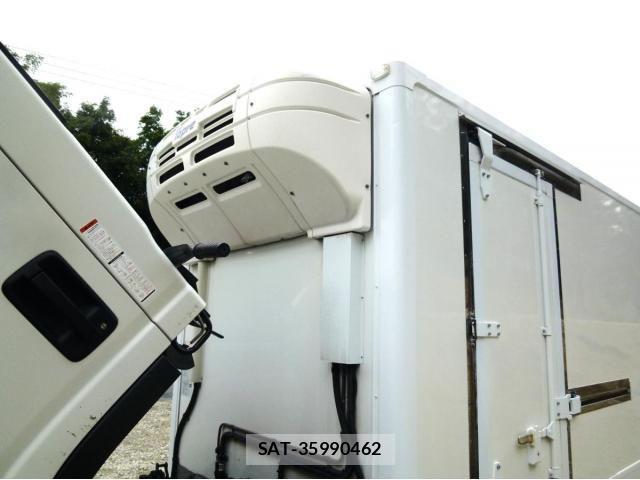 Isuzu ELF TRUCK 2021-06 8883555-7