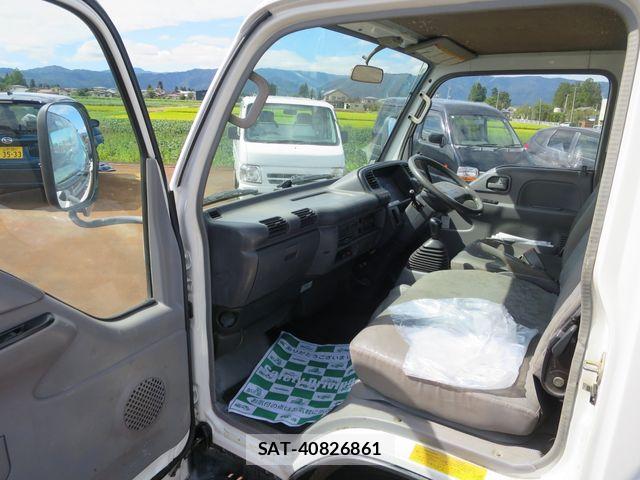 Isuzu ELF TRUCK 2005-01 8883570-10