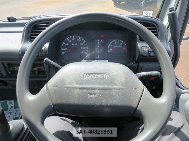 Isuzu ELF TRUCK 2005-01 8883570-13