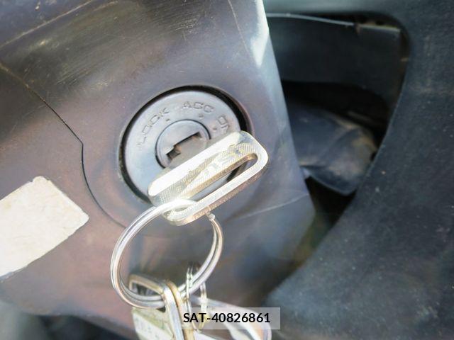 Isuzu ELF TRUCK 2005-01 8883570-22