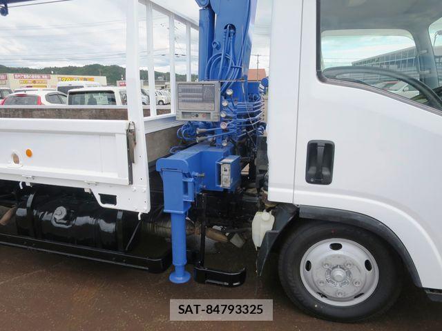 Isuzu ELF TRUCK 2010-12 8883558-11