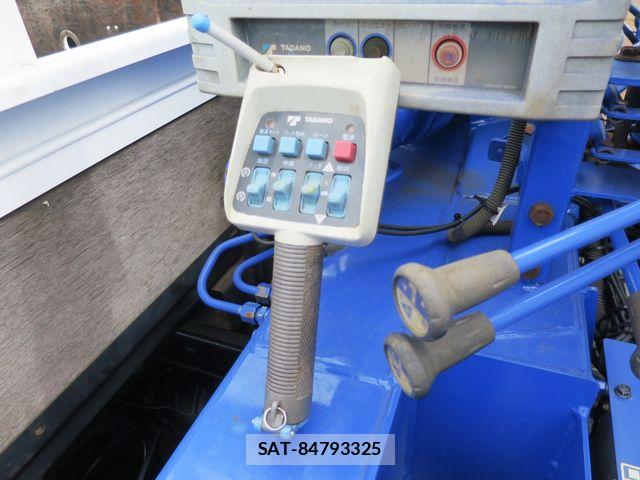 Isuzu ELF TRUCK 2010-12 8883558-12
