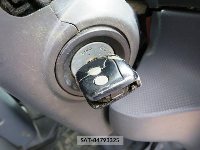 Isuzu ELF TRUCK 2010-12 8883558-21