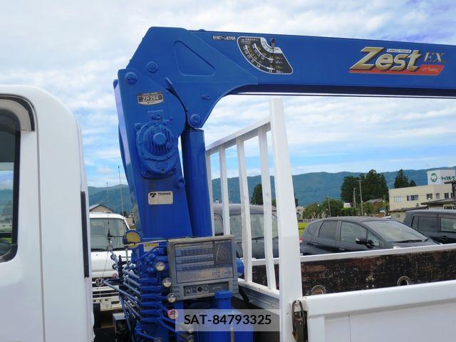 Isuzu ELF TRUCK 2010-12 8883558-7