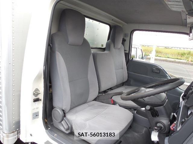 Isuzu ELF TRUCK 2016-06 8883573-15