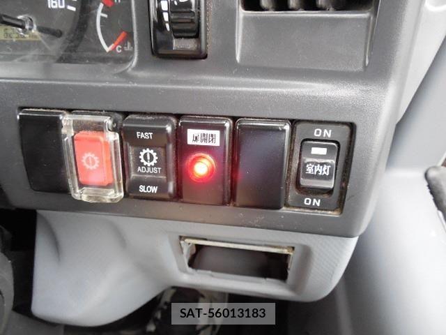 Isuzu ELF TRUCK 2016-06 8883573-21