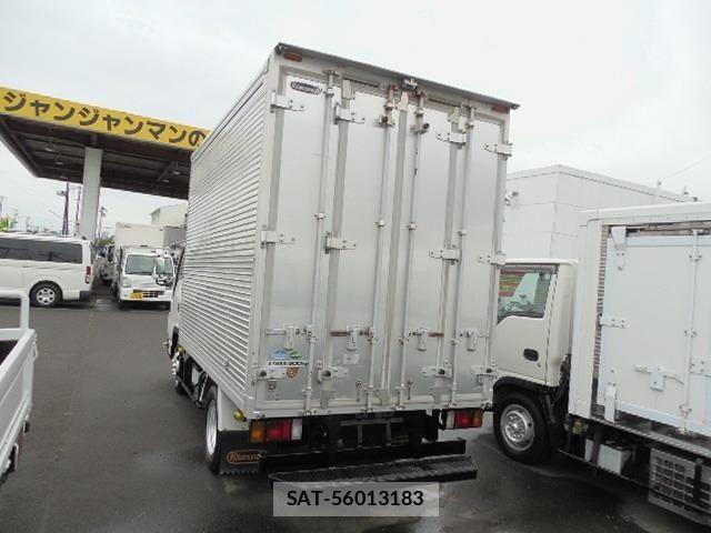 Isuzu ELF TRUCK 2016-06 8883573-4