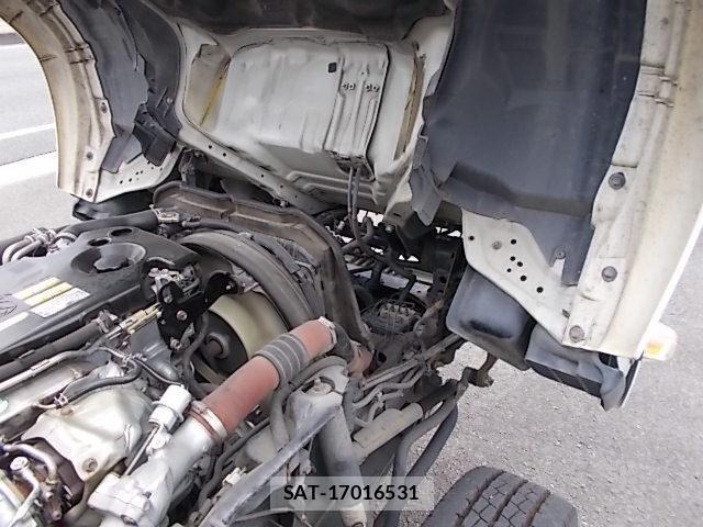 Isuzu ELF TRUCK 2015-05 8883572-17