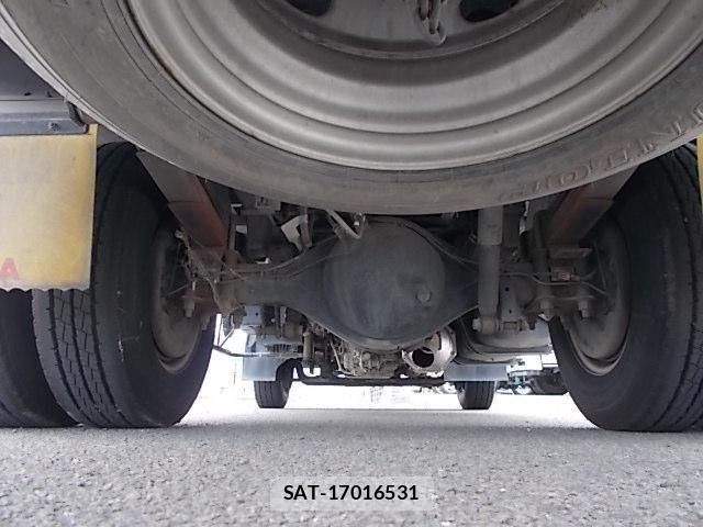 Isuzu ELF TRUCK 2015-05 8883572-22