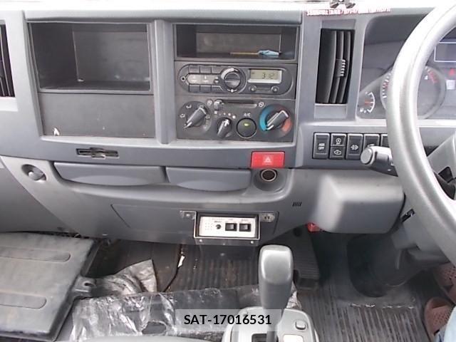 Isuzu ELF TRUCK 2015-05 8883572-2