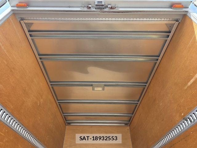 Isuzu ELF TRUCK 2018-09 8883569-13