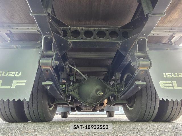 Isuzu ELF TRUCK 2018-09 8883569-17