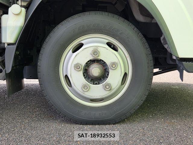 Isuzu ELF TRUCK 2018-09 8883569-18