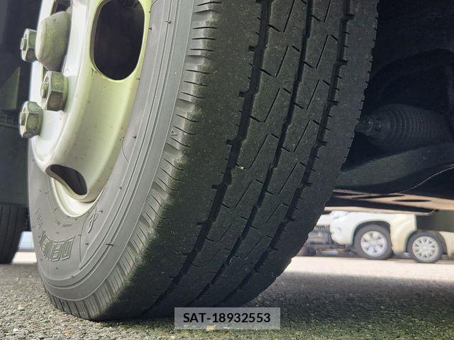 Isuzu ELF TRUCK 2018-09 8883569-20