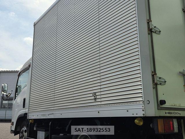 Isuzu ELF TRUCK 2018-09 8883569-2