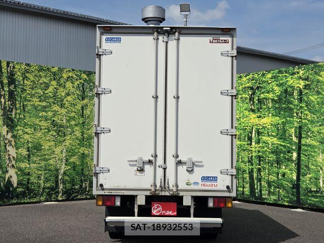 Isuzu ELF TRUCK 2018-09 8883569-4