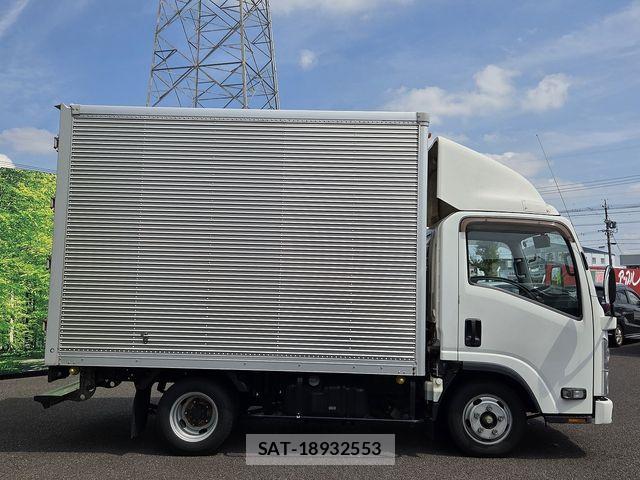 Isuzu ELF TRUCK 2018-09 8883569-6