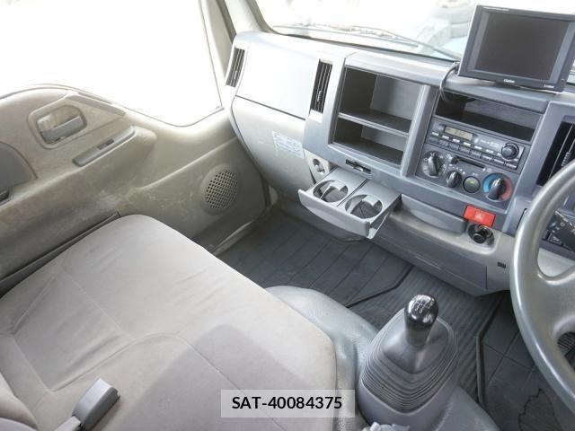 Isuzu ELF TRUCK 2014-09 8883566-24