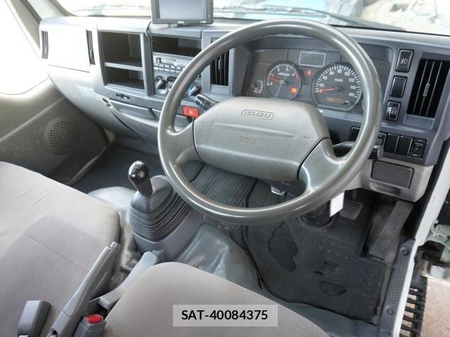 Isuzu ELF TRUCK 2014-09 8883566-2