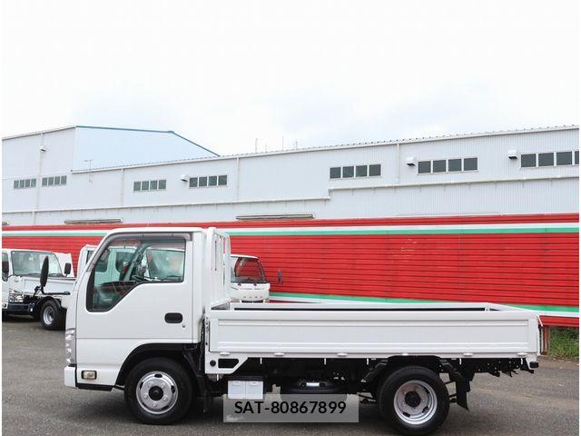 Isuzu ELF TRUCK 2017-08 8883561-8