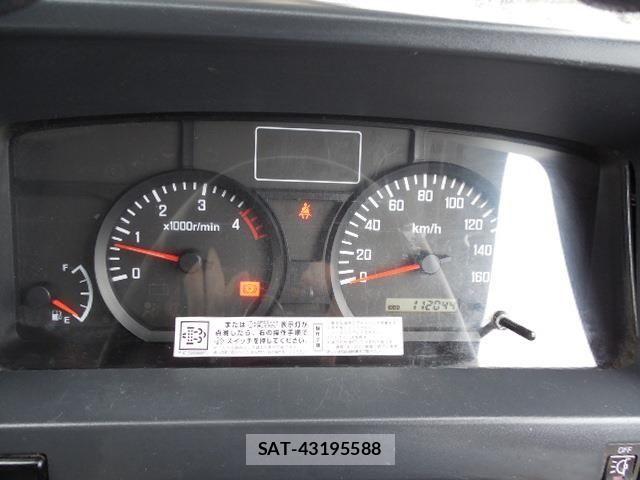 Isuzu ELF TRUCK 2012-06 8883575-22