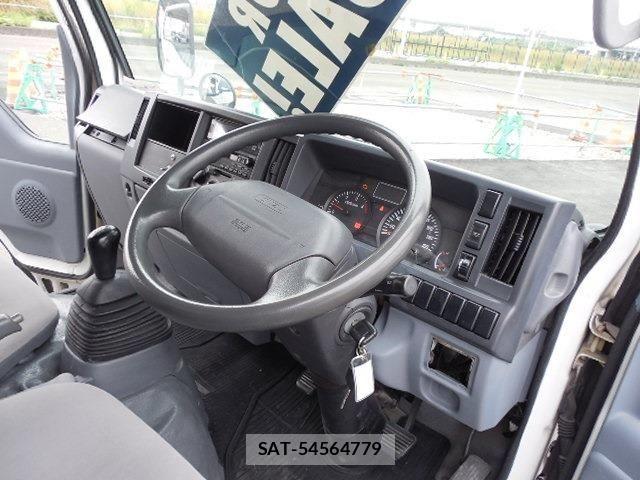 Isuzu ELF TRUCK 2014-04 8883571-20