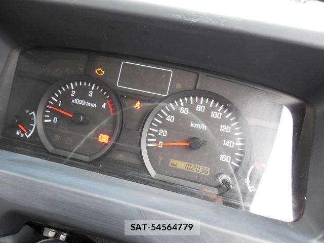 Isuzu ELF TRUCK 2014-04 8883571-22