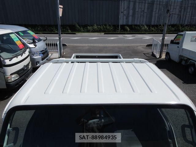 Isuzu ELF TRUCK 2019-06 8883564-9