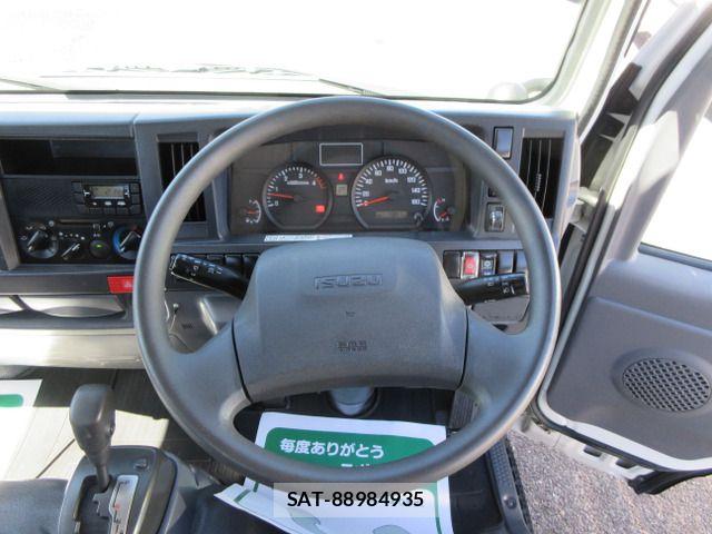 Isuzu ELF TRUCK 2019-06 8883564-12