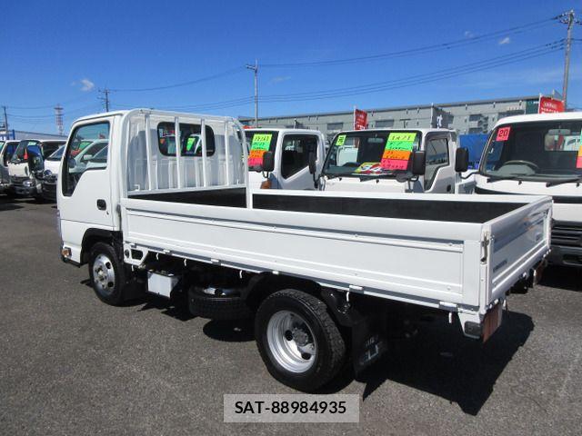 Isuzu ELF TRUCK 2019-06 8883564-8