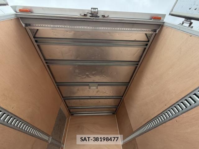 Isuzu ELF TRUCK 2018-08 8883562-17