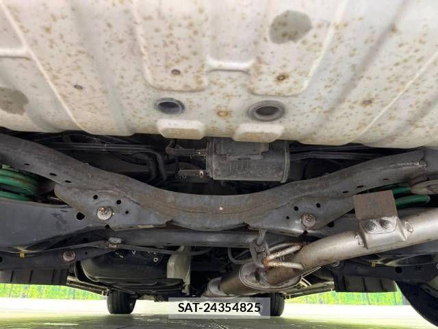 Nissan ELGRAND 2012-03 492048-19