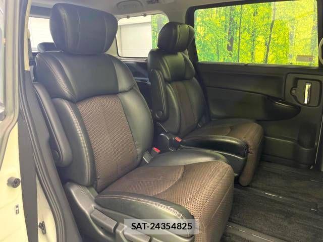 Nissan ELGRAND 2012-03 492048-8