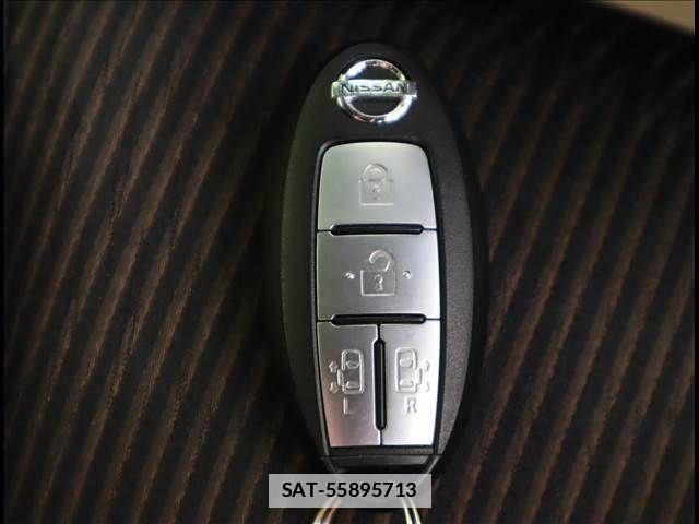 Nissan ELGRAND 2021-07 991768-13