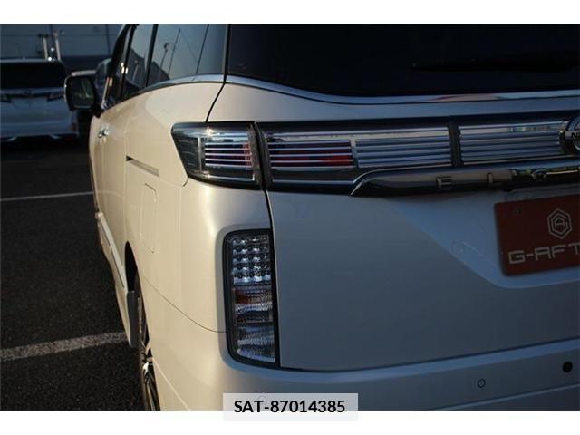 Nissan ELGRAND 2020-11 1235906-12