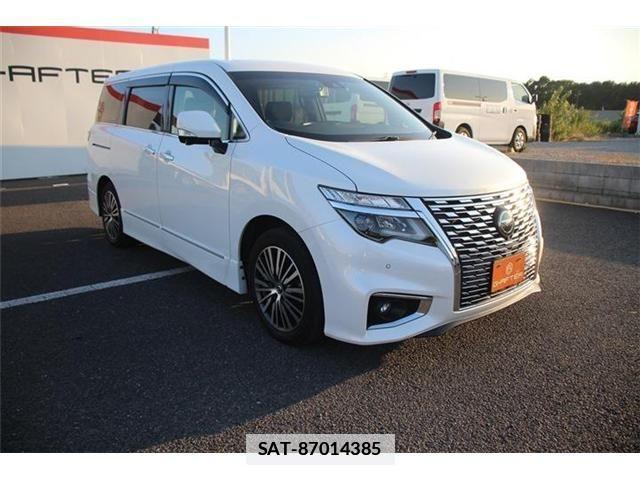 Nissan ELGRAND 2020-11 1235906-19