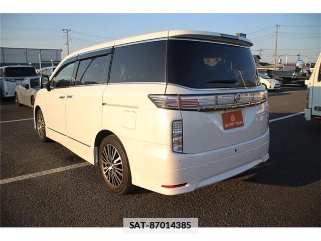 Nissan ELGRAND 2020-11 1235906-21