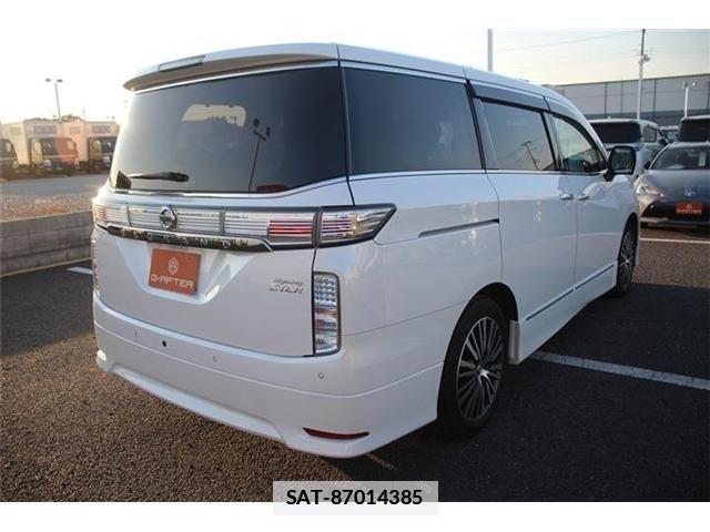 Nissan ELGRAND 2020-11 1235906-22