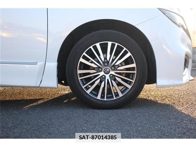 Nissan ELGRAND 2020-11 1235906-24